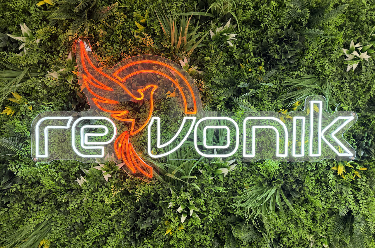 CPC4 Repair/ Reparatur Mercedes Mercedes /Terberg / Kamag Wiesel /Setra Atego, Actros, Axor, Antos, Arocs, Citaro, - Calculator de bord: Foto 3 CPC4 Repair/ Reparatur Mercedes Mercedes /Terberg / Kamag Wiesel /Setra Atego, Actros, Axor, Antos, Arocs, Citaro, - Calculator de bord: Foto 3