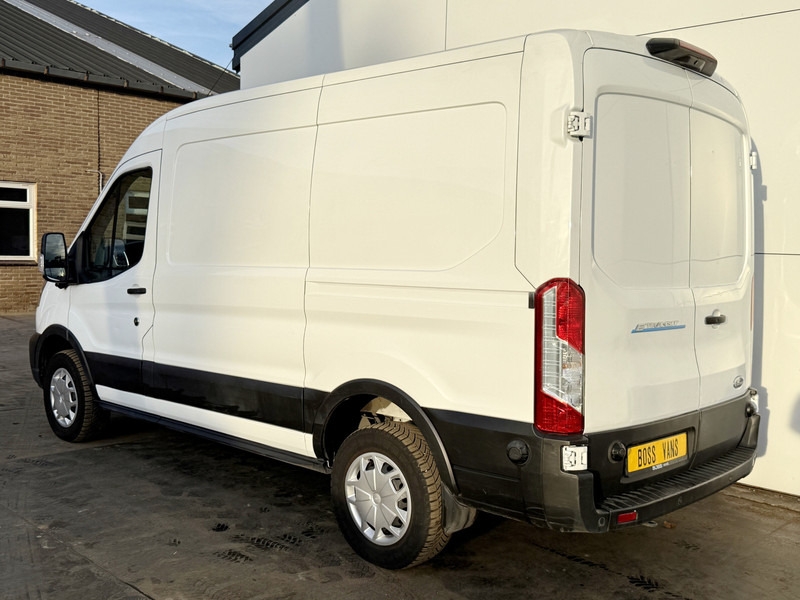 Ford E-Transit 390 75kWh 184PK 390 Elektrisch 75kWh 334km WLTP BEV Snelladen L2H2 Climate Control Tachograaf Carplay 360° Camera Stoelverwarming Parkeersensoren voor achter Laadkabel - Dubă, Autoutilitară electrică: Foto 2 Ford E-Transit 390 75kWh 184PK 390 Elektrisch 75kWh 334km WLTP BEV Snelladen L2H2 Climate Control Tachograaf Carplay 360° Camera Stoelverwarming Parkeersensoren voor achter Laadkabel - Dubă, Autoutilitară electrică: Foto 2