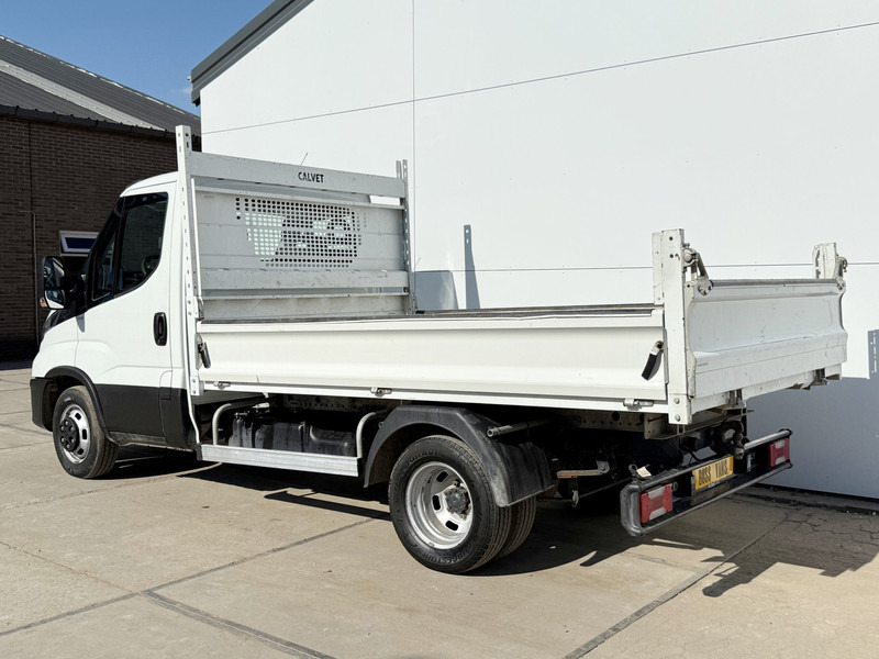 Iveco Daily 35C14 Kipper Dubbellucht Trekhaak Airco Cruise Control Lucht Geveerde Stoel - Autoutilitară basculantă: Foto 3 Iveco Daily 35C14 Kipper Dubbellucht Trekhaak Airco Cruise Control Lucht Geveerde Stoel - Autoutilitară basculantă: Foto 3