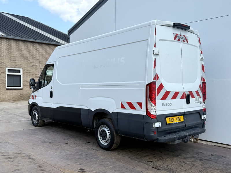 Iveco Daily 35S14 2.3 L2H2 Cruise Control Climate Control 3.5t Trekhaak Lucht geveerde stoel - Dubă: Foto 2 Iveco Daily 35S14 2.3 L2H2 Cruise Control Climate Control 3.5t Trekhaak Lucht geveerde stoel - Dubă: Foto 2