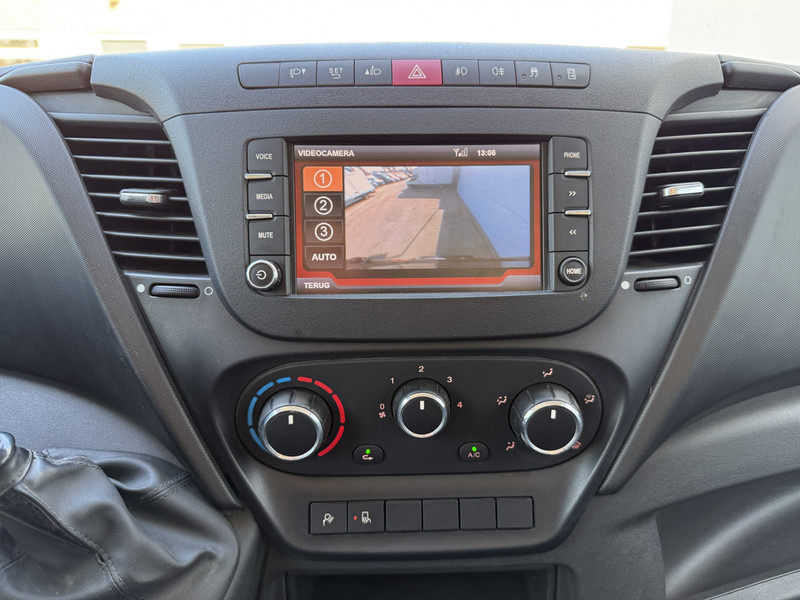 Dubă Iveco Daily 35S16 L2H2 Airco Cruise Control Camera 3.5t Trekhaak: Foto 15