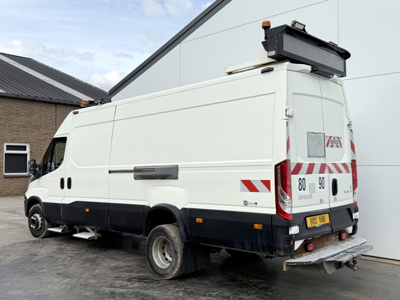 Iveco Daily 70C17 3.0 **Engine Broken** 3.0L L4H2 Dubbellucht Airco Cruise Control Dubbele Schuifdeuren Trekhaak 3.5t Tachograaf - Dubă: Foto 3 Iveco Daily 70C17 3.0 **Engine Broken** 3.0L L4H2 Dubbellucht Airco Cruise Control Dubbele Schuifdeuren Trekhaak 3.5t Tachograaf - Dubă: Foto 3