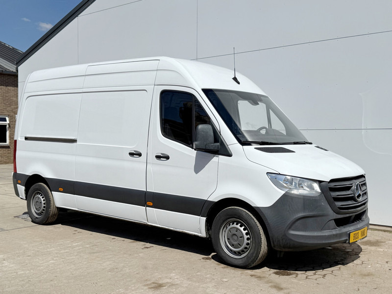 Mercedes-Benz Sprinter 311 CDI L2H2 Airco Cruise Control Climate Control Euro 6 - Autoutilitară compactă: Foto 4 Mercedes-Benz Sprinter 311 CDI L2H2 Airco Cruise Control Climate Control Euro 6 - Autoutilitară compactă: Foto 4
