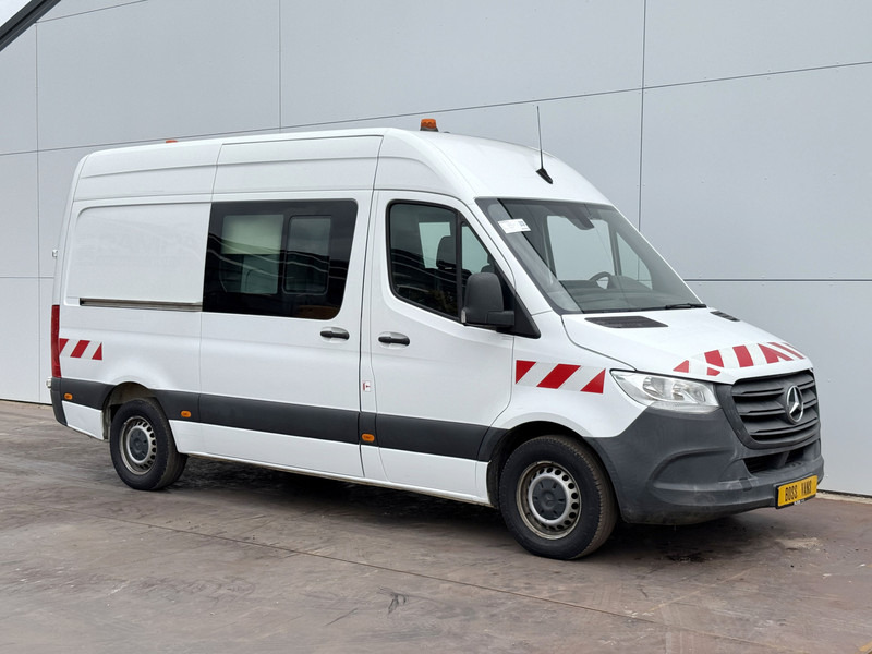 Mercedes-Benz Sprinter 314 2.2 CDI L2H2 7 Stoelen Climate Control Cruise Control Camera Trekhaak Lucht geveerde stoel - Dubă, Autoutilitară cabină dublă: Foto 4 Mercedes-Benz Sprinter 314 2.2 CDI L2H2 7 Stoelen Climate Control Cruise Control Camera Trekhaak Lucht geveerde stoel - Dubă, Autoutilitară cabină dublă: Foto 4