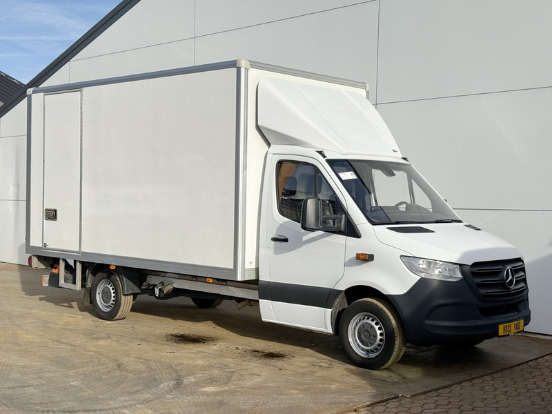 Mercedes-Benz Sprinter 314 2.2 CDI Laadklep Automaat Climate Control Koffer Bakwagen Meubelbak - Autoutilitară box: Foto 4 Mercedes-Benz Sprinter 314 2.2 CDI Laadklep Automaat Climate Control Koffer Bakwagen Meubelbak - Autoutilitară box: Foto 4