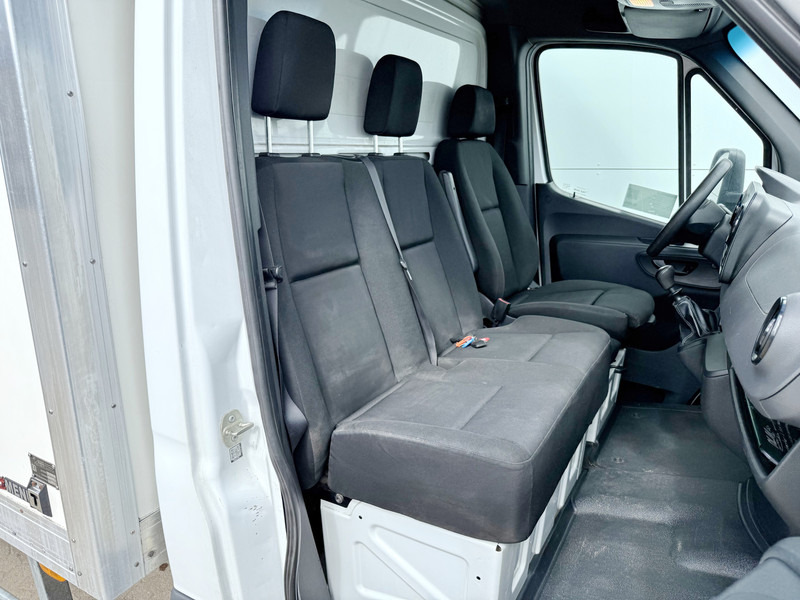 Leasing de Mercedes-Benz Sprinter 514 2.2 CDI Laadklep Climate Control Cruise Control Bakwagen Meubelbak Mercedes-Benz Sprinter 514 2.2 CDI Laadklep Climate Control Cruise Control Bakwagen Meubelbak: Foto 8