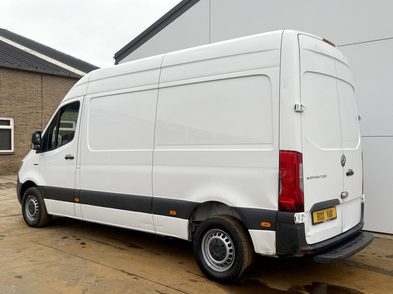 Mercedes-Benz eSprinter 312 55kWh ALL-IN PRIJS L2H2 55kWh 168km WLTP 80kw Snelladen Climate Control Stoelverwarming - Dubă, Autoutilitară electrică: Foto 2 Mercedes-Benz eSprinter 312 55kWh ALL-IN PRIJS L2H2 55kWh 168km WLTP 80kw Snelladen Climate Control Stoelverwarming - Dubă, Autoutilitară electrică: Foto 2