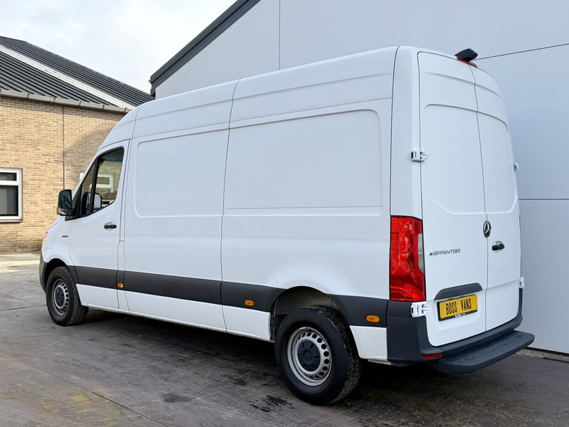 Mercedes-Benz eSprinter 312 L2H2 Elektrisch 41kWh 120km WLTP Climate Control Camera Stoelverwarming - Dubă, Autoutilitară electrică: Foto 2 Mercedes-Benz eSprinter 312 L2H2 Elektrisch 41kWh 120km WLTP Climate Control Camera Stoelverwarming - Dubă, Autoutilitară electrică: Foto 2