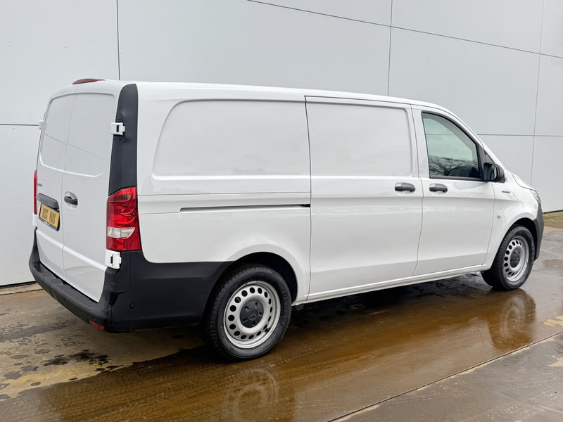 Mercedes-Benz eVito 112 Elektrisch 66kWh 280km WLTP Snelladen Climate Control Camera Parkeersensoren voor achter Stoelverwarming - Autoutilitară compactă, Autoutilitară electrică: Foto 3 Mercedes-Benz eVito 112 Elektrisch 66kWh 280km WLTP Snelladen Climate Control Camera Parkeersensoren voor achter Stoelverwarming - Autoutilitară compactă, Autoutilitară electrică: Foto 3