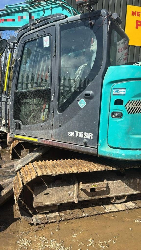 Kobelco SK 75 SR - Mini excavator: Foto 1 Kobelco SK 75 SR - Mini excavator: Foto 1
