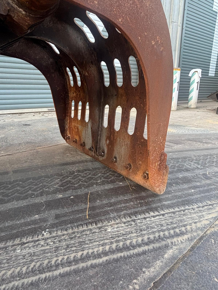 Kinshofer Grab D24H - Ataşament pentru Utilaje constructii: Foto 5 Kinshofer Grab D24H - Ataşament pentru Utilaje constructii: Foto 5