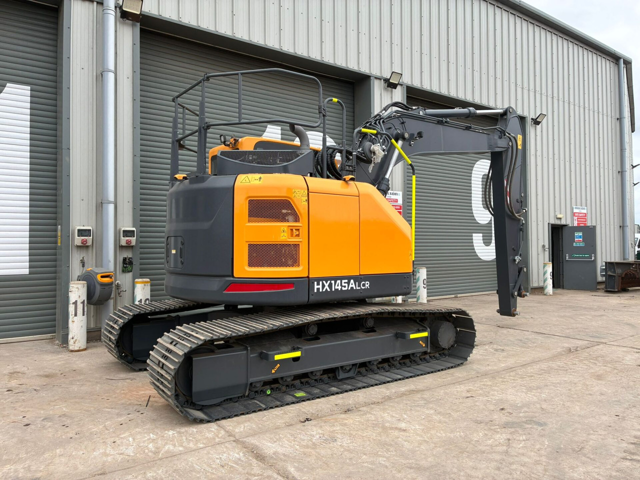 Hyundai HX145ALCR - Excavator pe şenile: Foto 4 Hyundai HX145ALCR - Excavator pe şenile: Foto 4