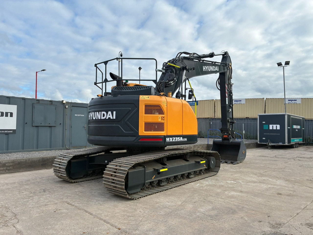 Hyundai HX235ALCR - Excavator pe şenile: Foto 5 Hyundai HX235ALCR - Excavator pe şenile: Foto 5