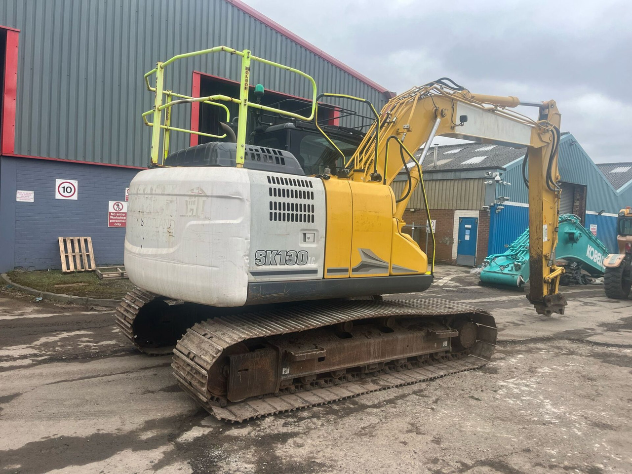 Kobelco SK130LC-11 - Excavator pe şenile: Foto 5 Kobelco SK130LC-11 - Excavator pe şenile: Foto 5