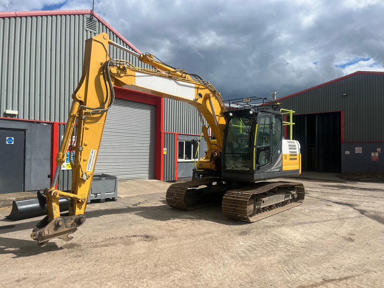 Kobelco SK130LC-11 - Excavator pe şenile: Foto 1 Kobelco SK130LC-11 - Excavator pe şenile: Foto 1