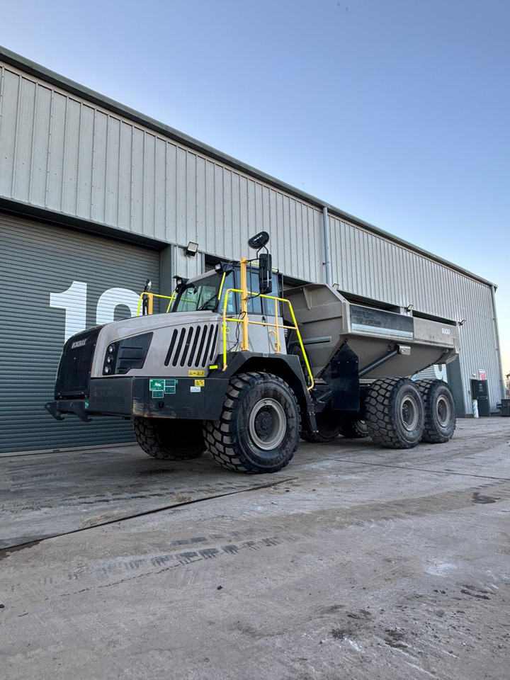 ROKBAK RA30 - Camion articulat: Foto 1 ROKBAK RA30 - Camion articulat: Foto 1