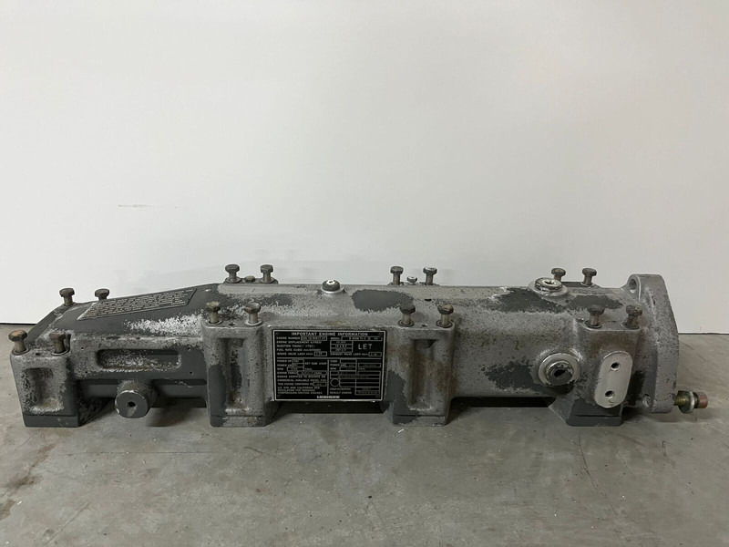 Liebherr A974 / P974 / R942 / R944 / R954 / R964 / R974 / R974B - A 974 / P 974 / R 942 / R 944 / R 954 / R 964 / R 974 / R 974B - Conductă admisie: Foto 2 Liebherr A974 / P974 / R942 / R944 / R954 / R964 / R974 / R974B - A 974 / P 974 / R 942 / R 944 / R 954 / R 964 / R 974 / R 974B - Conductă admisie: Foto 2