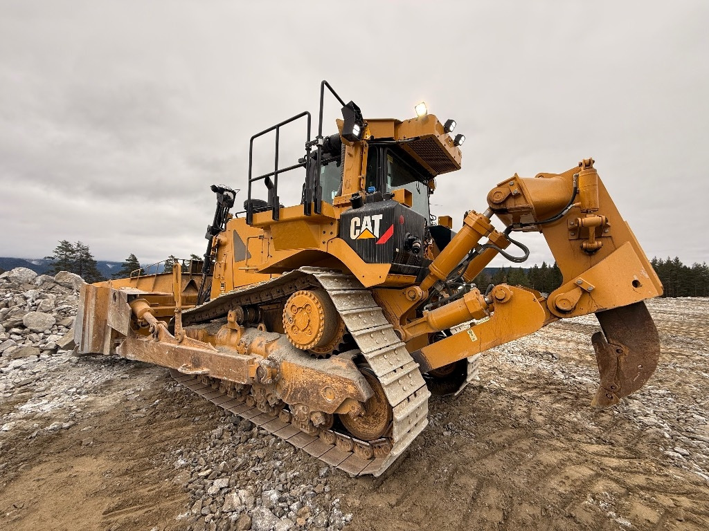 CAT D 8 T - Buldozer: Foto 1 CAT D 8 T - Buldozer: Foto 1