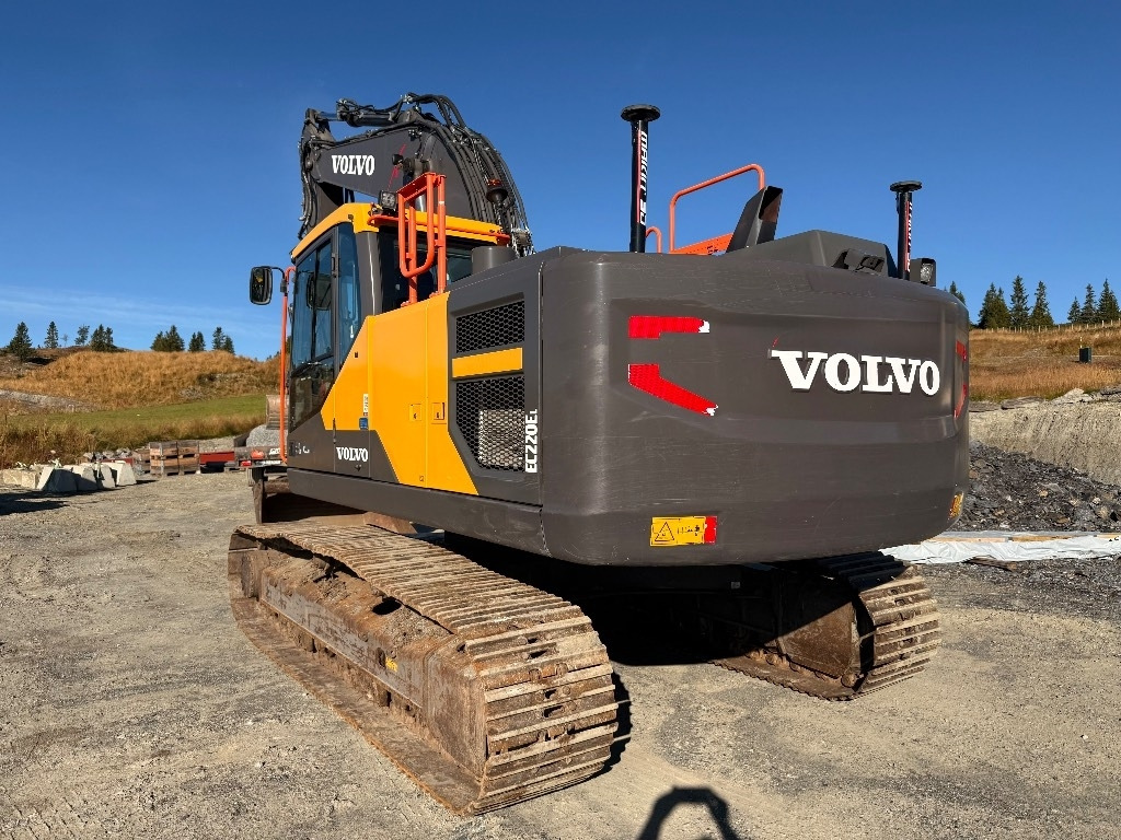 Volvo EC220EL - Excavator pe şenile: Foto 2 Volvo EC220EL - Excavator pe şenile: Foto 2