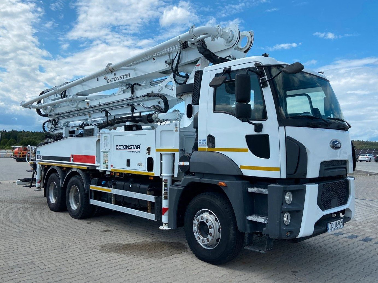 Ford 3542 P BETONSTAR H37.-14 5Z - Autopompă de beton: Foto 1 Ford 3542 P BETONSTAR H37.-14 5Z - Autopompă de beton: Foto 1