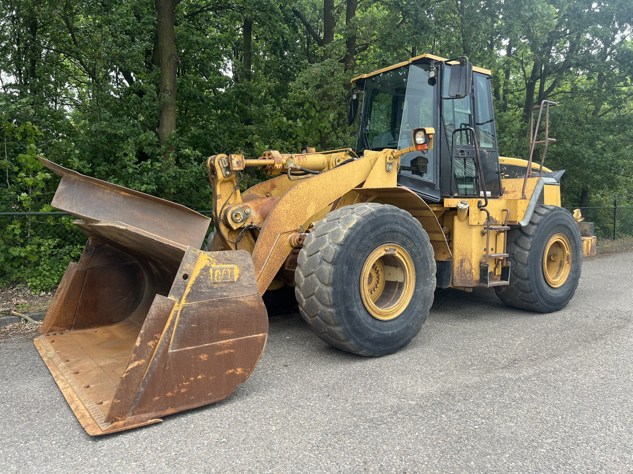 CATERPILLAR 950 G - Încărcător frontal pe pneuri: Foto 1 CATERPILLAR 950 G - Încărcător frontal pe pneuri: Foto 1