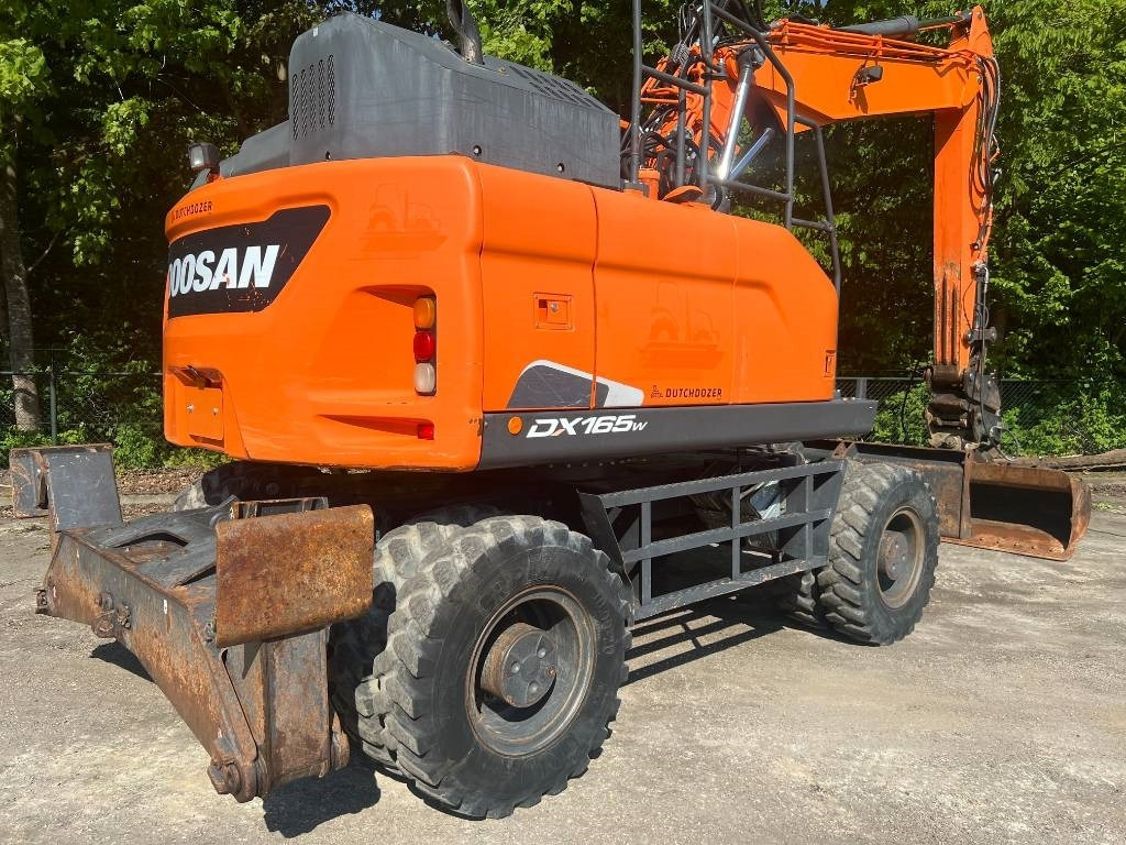 Doosan DX 165 W-5 - Excavator pe roţi: Foto 4 Doosan DX 165 W-5 - Excavator pe roţi: Foto 4