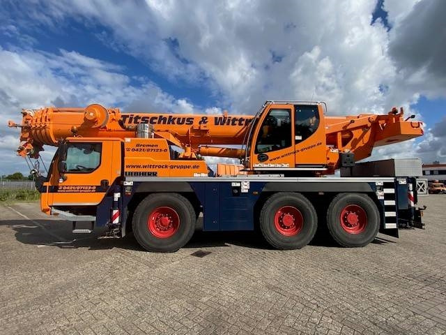 Liebherr LTM 1055-3.2 - Macara tot teren: Foto 4 Liebherr LTM 1055-3.2 - Macara tot teren: Foto 4