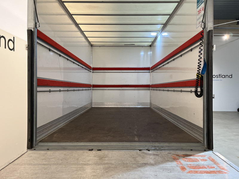 Ford Transit 2.0 TDCI L4 Trend RWD 130 PK Bakwagen / Sörensen Laadklep / Meubelbak / Euro 6 / Airco / Cruise Control / 3-Zits / 41.500 KM !! / BPM VRIJ !! - Autoutilitară box: Foto 5 Ford Transit 2.0 TDCI L4 Trend RWD 130 PK Bakwagen / Sörensen Laadklep / Meubelbak / Euro 6 / Airco / Cruise Control / 3-Zits / 41.500 KM !! / BPM VRIJ !! - Autoutilitară box: Foto 5
