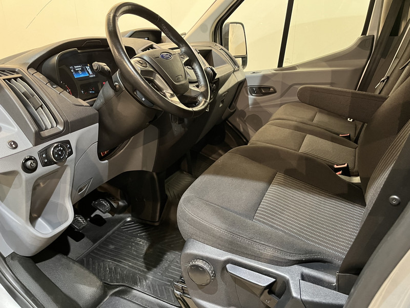 Interior photo 2: Dubă Ford Transit 350 2.0 TDCI L2H2 Trend 130 PK RWD Servicebus / Sortimo Inrichting / Euro 6 / Airco / Cruise Control / Camera / 3-Zits
