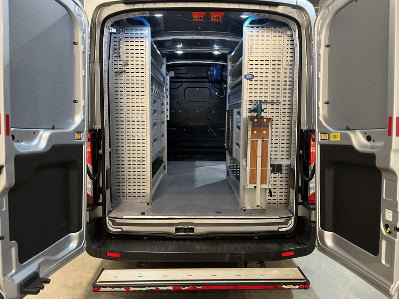 Ford Transit 350 2.0 TDCI L2H2 Trend 130 PK RWD Servicebus / Sortimo Inrichting / Euro 6 / Airco / Cruise Control / Camera / 3-Zits - Dubă: Foto 5 Ford Transit 350 2.0 TDCI L2H2 Trend 130 PK RWD Servicebus / Sortimo Inrichting / Euro 6 / Airco / Cruise Control / Camera / 3-Zits - Dubă: Foto 5