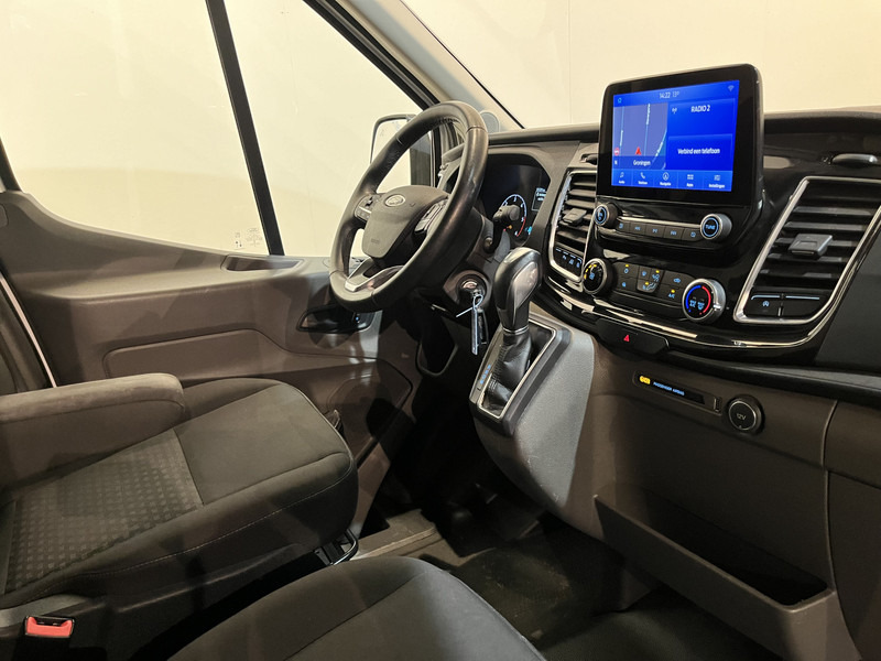 Ford Transit 350 2.0 TDCI L3H2 Limited 130 PK Automaat / Euro 6 / Airco / Cruise Control / CarPlay / PDC / Navigatie / 3-Zits / BPM VRIJ !! - Dubă: Foto 3 Ford Transit 350 2.0 TDCI L3H2 Limited 130 PK Automaat / Euro 6 / Airco / Cruise Control / CarPlay / PDC / Navigatie / 3-Zits / BPM VRIJ !! - Dubă: Foto 3