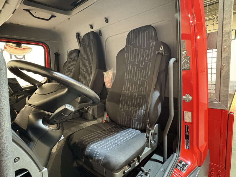 Mercedes-Benz Atego 824 BL Open Laadbak / 6 cil. Automaat / Airco / Cruise Control / 3 Zitplaatsen / 12.890 KM !! - Camion platformă: Foto 5 Mercedes-Benz Atego 824 BL Open Laadbak / 6 cil. Automaat / Airco / Cruise Control / 3 Zitplaatsen / 12.890 KM !! - Camion platformă: Foto 5