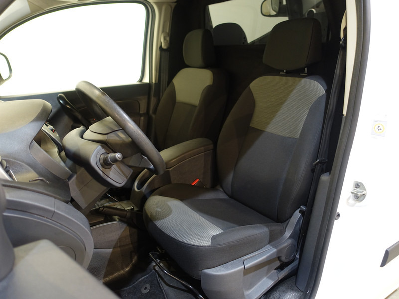 Leasing de Renault Kangoo Z.E. 33 KwH (ex. accu) / Airco / Schuifdeur / PDC / 11.700 KM !!  / BPM VRIJ !! Renault Kangoo Z.E. 33 KwH (ex. accu) / Airco / Schuifdeur / PDC / 11.700 KM !!  / BPM VRIJ !!: Foto 4