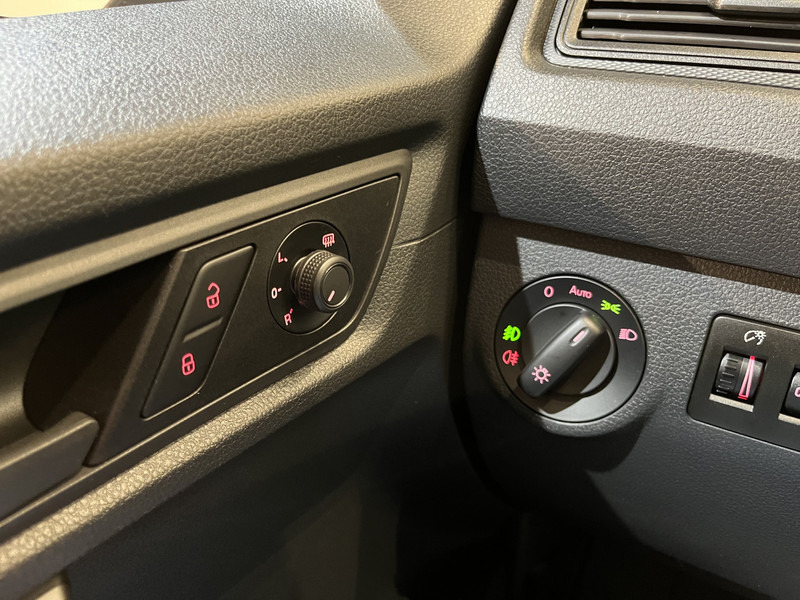 Autoutilitară compactă Volkswagen Caddy 2.0 TDI L1H1 BMT Highline / Euro 6 / Airco / Cruise Control / CarPlay / Trekhaak / PDC / Navigatie: Foto 10