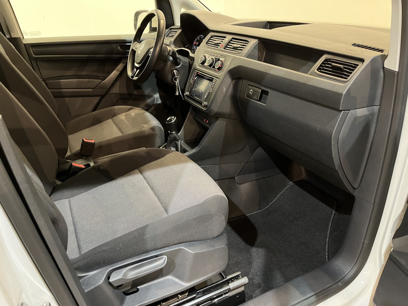 Autoutilitară compactă Volkswagen Caddy 2.0 TDI L1H1 BMT Highline / Euro 6 / Airco / Cruise Control / CarPlay / Trekhaak / PDC / Navigatie: Foto 20