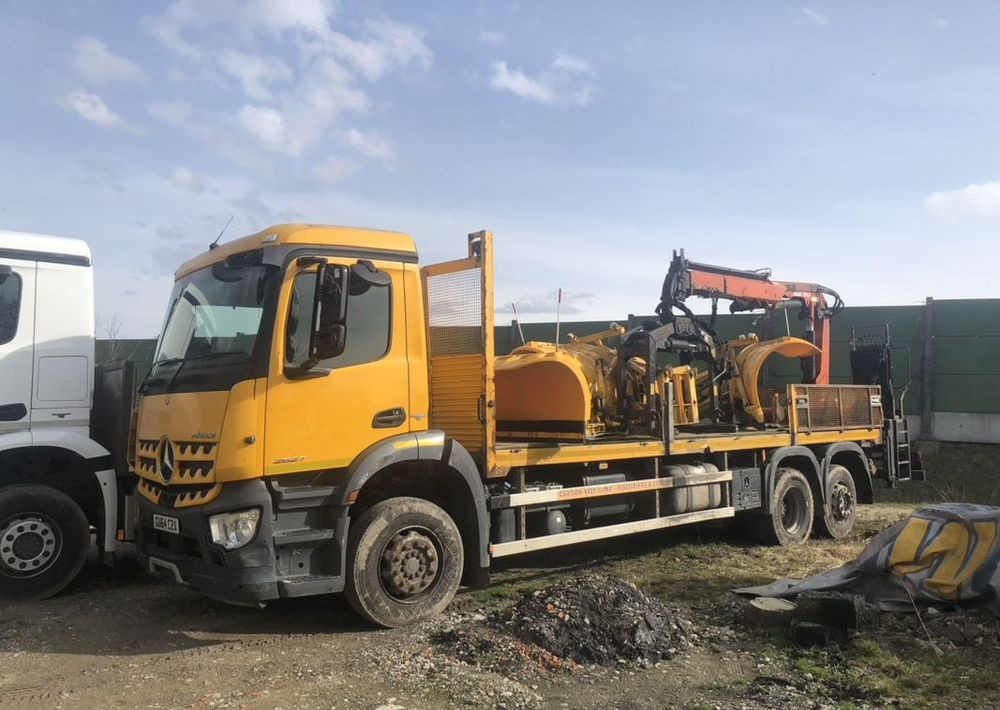 Mercedes-Benz Arocs 2527 6x2 HDS atlas 105.2-2AL skrzynia - Camion platformă: Foto 2 Mercedes-Benz Arocs 2527 6x2 HDS atlas 105.2-2AL skrzynia - Camion platformă: Foto 2