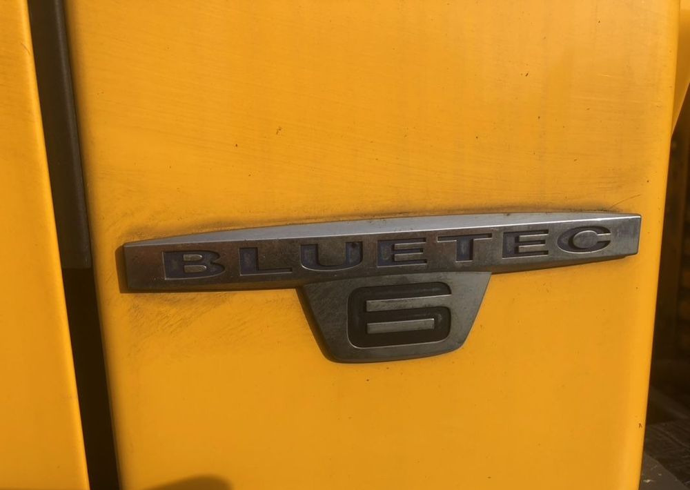 Mercedes-Benz Arocs 2527 6x2 HDS atlas 105.2-2AL skrzynia - Camion platformă: Foto 5 Mercedes-Benz Arocs 2527 6x2 HDS atlas 105.2-2AL skrzynia - Camion platformă: Foto 5