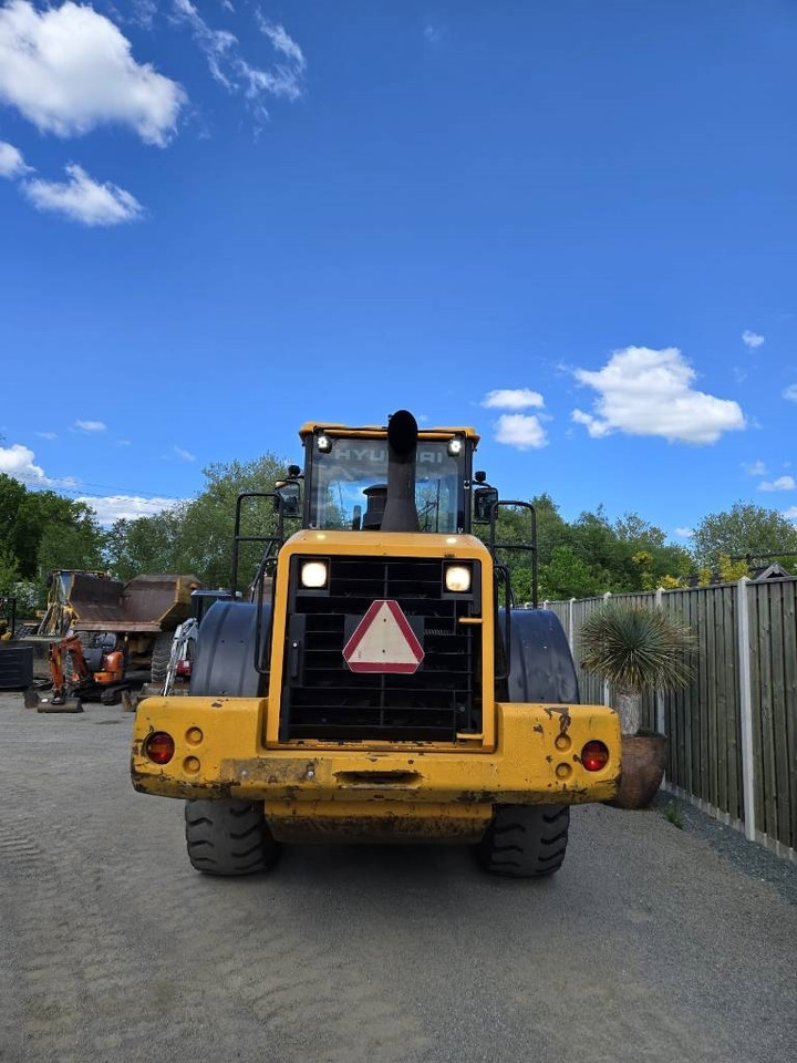 Hyundai HL 757-7 - Încărcător frontal pe pneuri: Foto 3 Hyundai HL 757-7 - Încărcător frontal pe pneuri: Foto 3