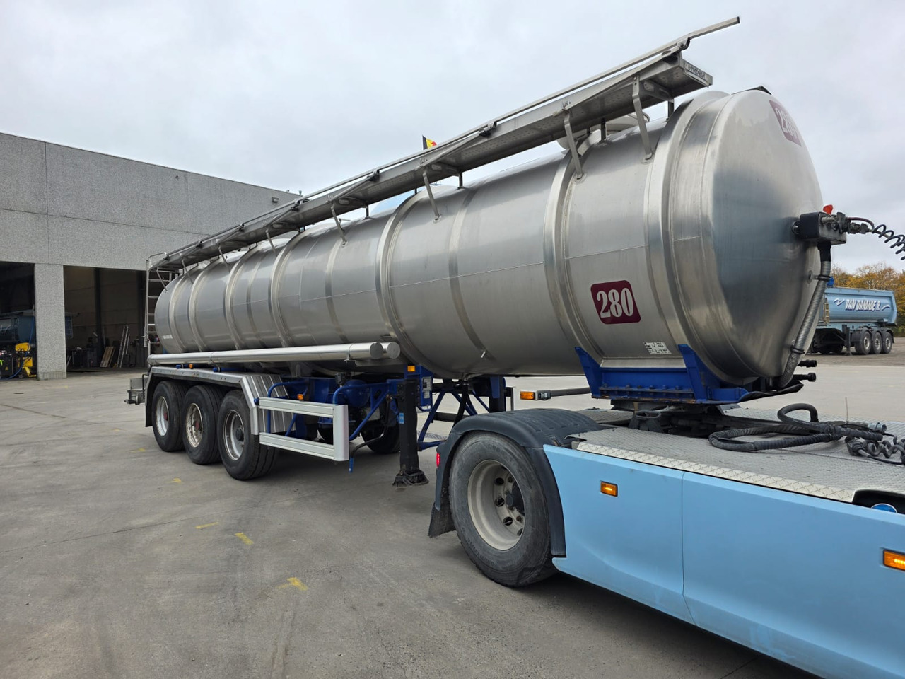 MAGYAR - Semiremorcă cisternă: Foto 2 MAGYAR - Semiremorcă cisternă: Foto 2