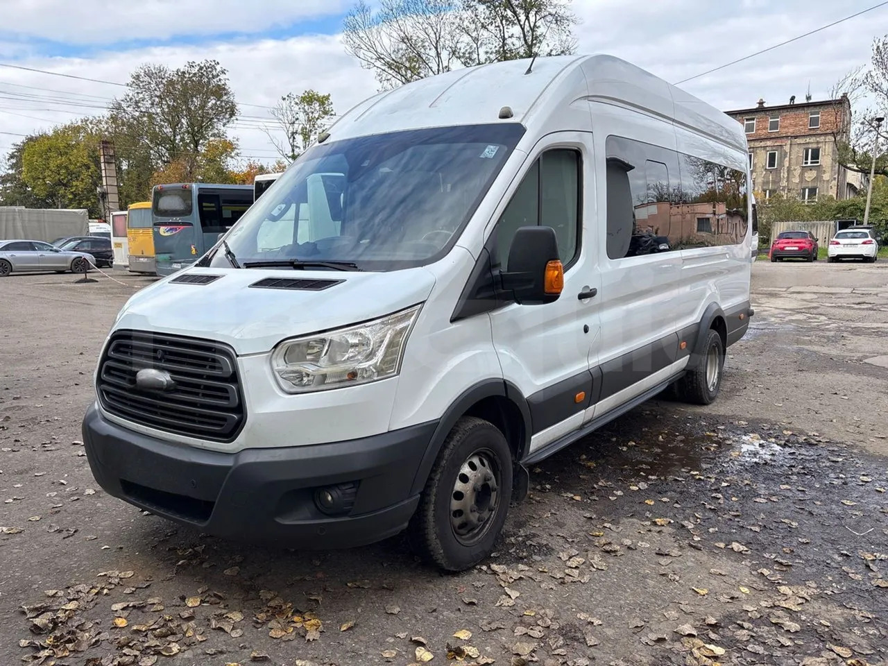 Ford Transit - Microbuz, Transport persoane: Foto 4 Ford Transit - Microbuz, Transport persoane: Foto 4