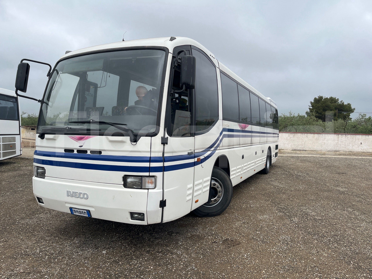 Iveco 380 - Autocar: Foto 4 Iveco 380 - Autocar: Foto 4
