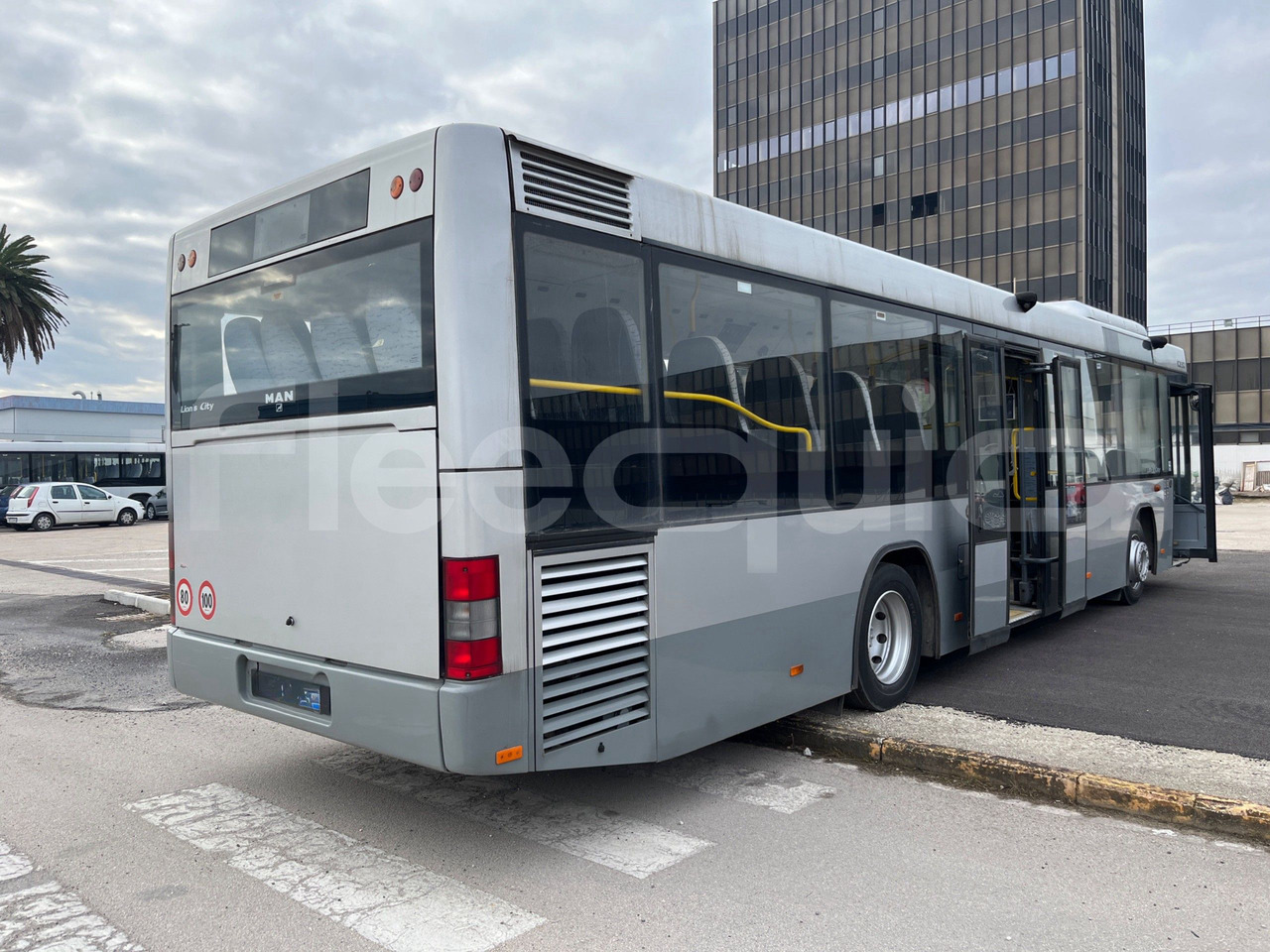 Leasing de  Man Lion's Classic Man Lion's Classic: Foto 8