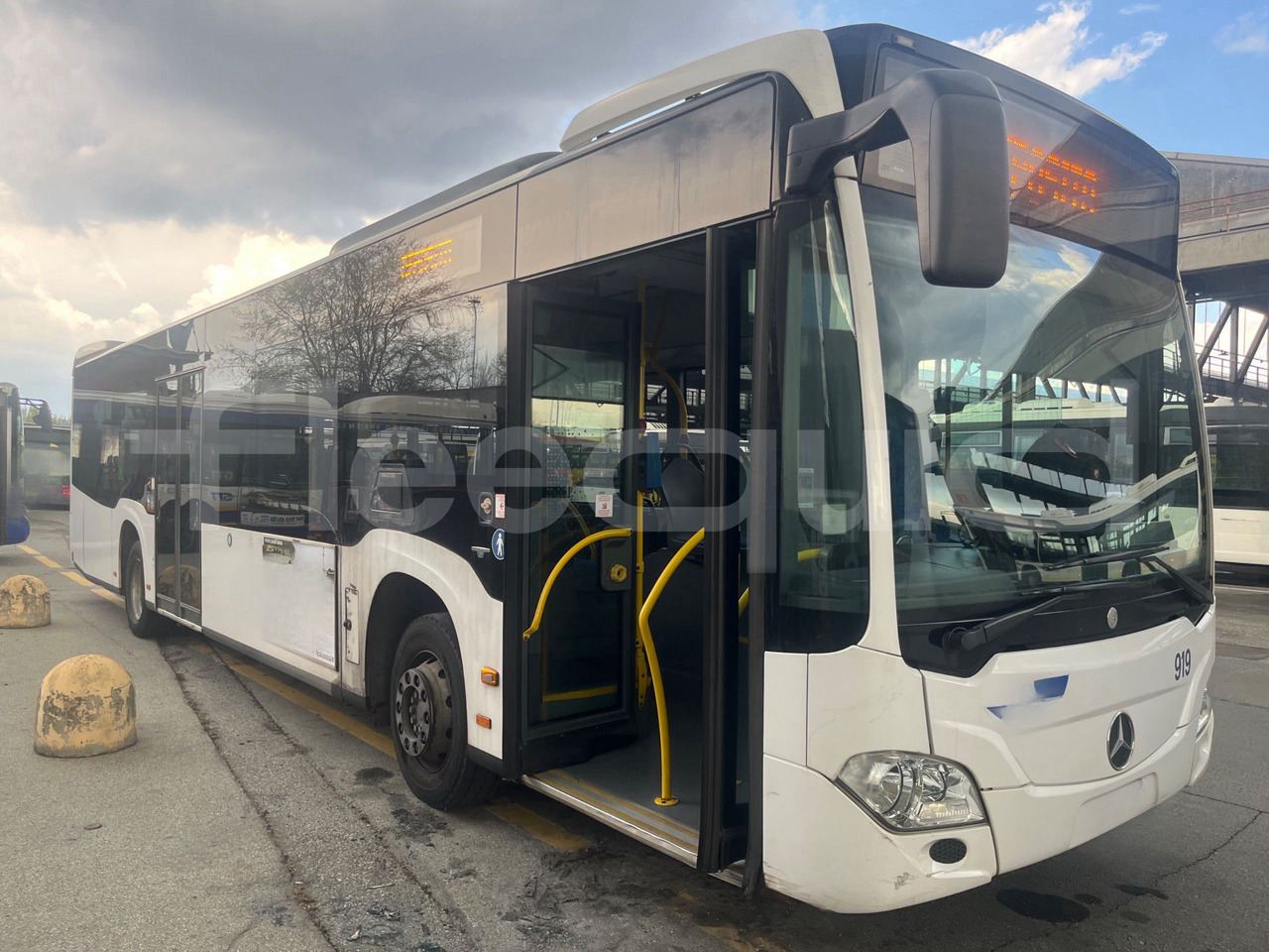 Mercedes-Benz Citaro - Autobuz urban: Foto 1 Mercedes-Benz Citaro - Autobuz urban: Foto 1