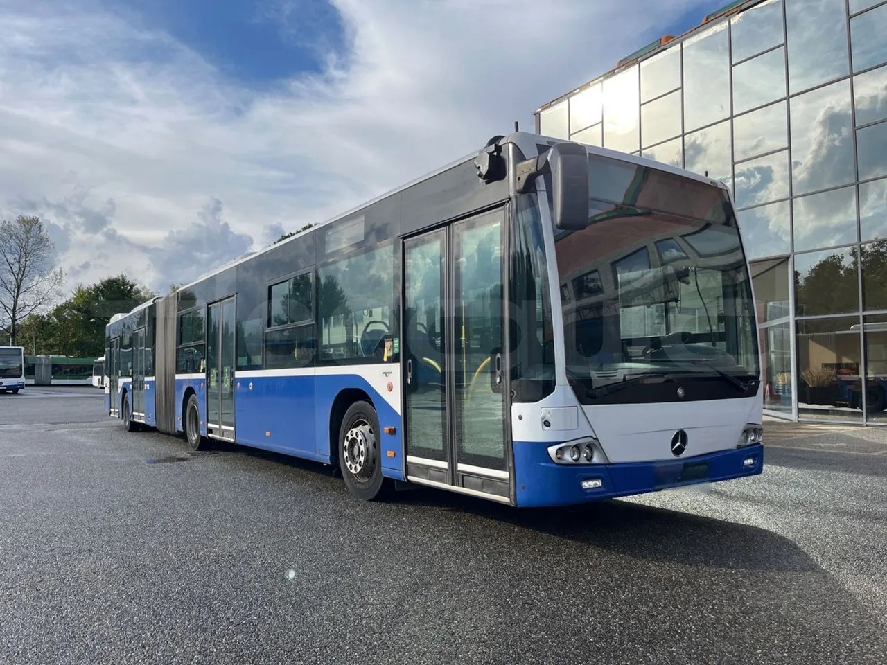 Mercedes-Benz Conecto - Autobuz urban: Foto 1 Mercedes-Benz Conecto - Autobuz urban: Foto 1