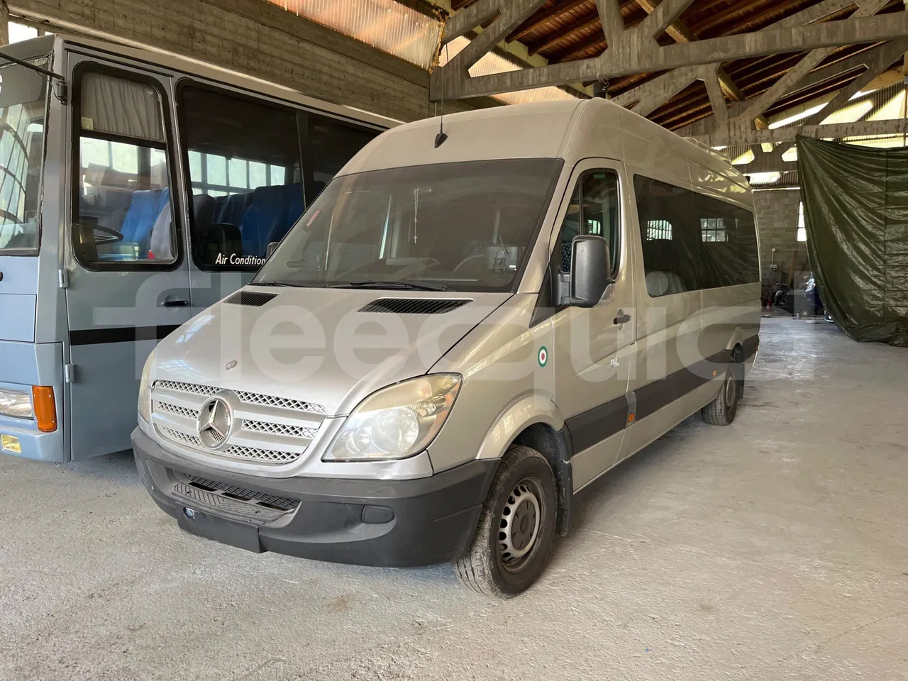 Mercedes-Benz Evobus 0315U - Microbuz, Transport persoane: Foto 1 Mercedes-Benz Evobus 0315U - Microbuz, Transport persoane: Foto 1