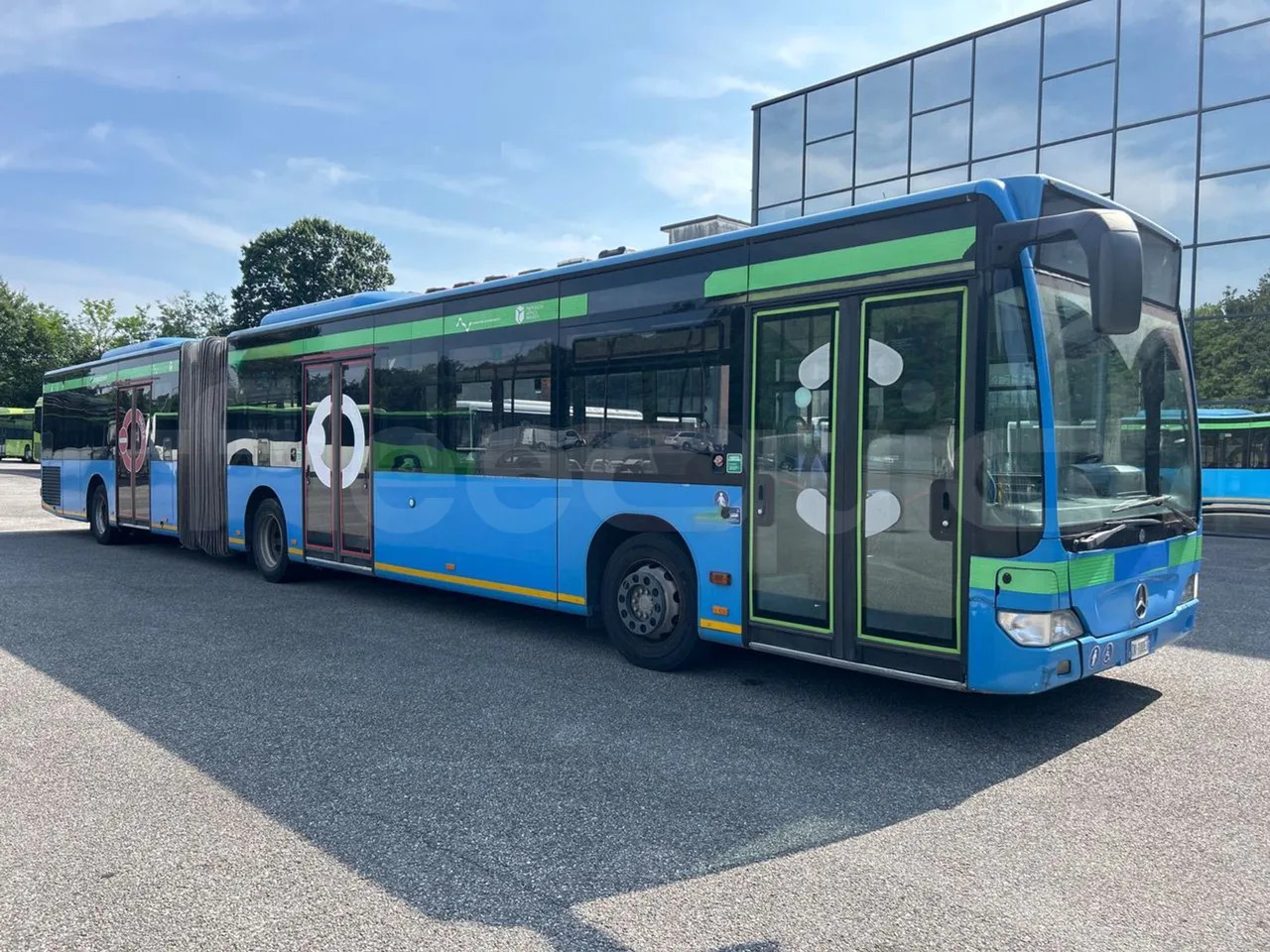 Mercedes-Benz Evobus - Autobuz urban: Foto 1 Mercedes-Benz Evobus - Autobuz urban: Foto 1