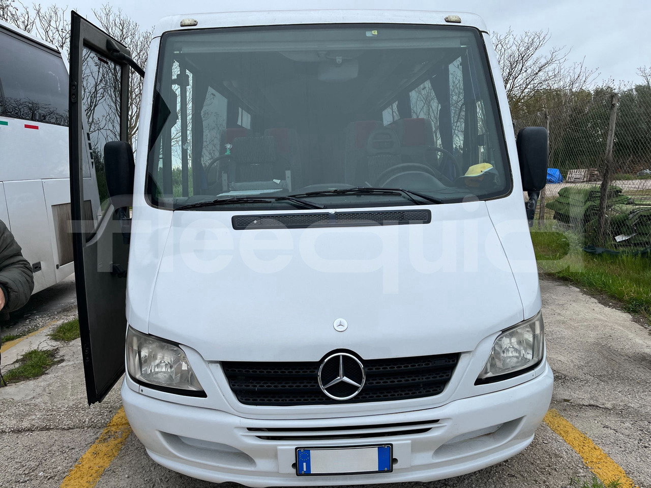 Mercedes-Benz Sprinter - Autocar: Foto 1 Mercedes-Benz Sprinter - Autocar: Foto 1
