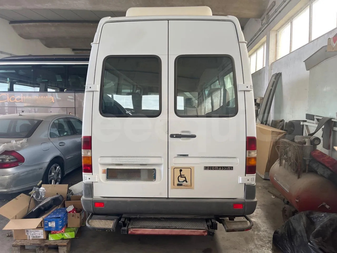 Mercedes-Benz Sprinter - Microbuz, Transport persoane: Foto 5 Mercedes-Benz Sprinter - Microbuz, Transport persoane: Foto 5