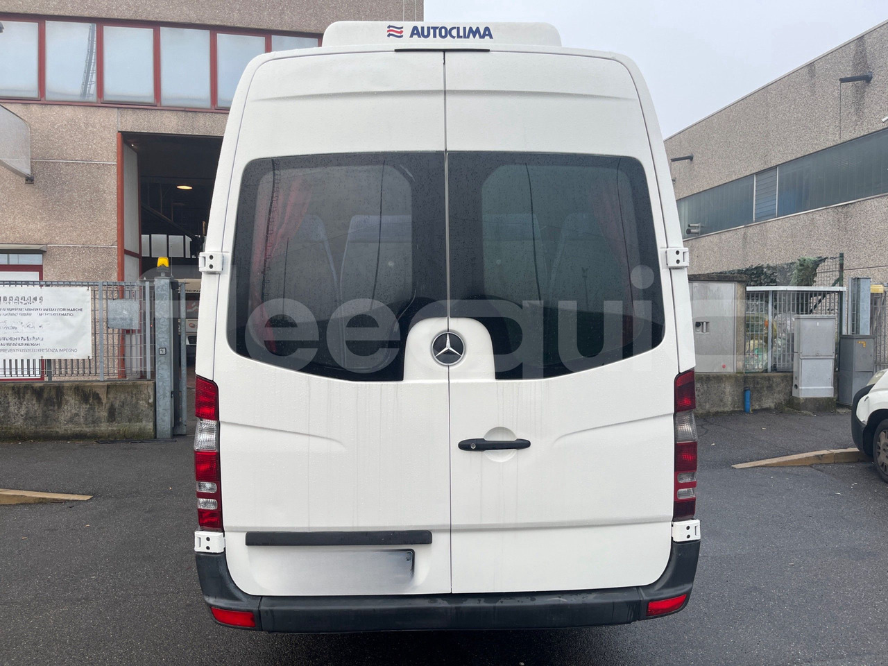 Mercedes-Benz Sprinter - Microbuz, Transport persoane: Foto 5 Mercedes-Benz Sprinter - Microbuz, Transport persoane: Foto 5