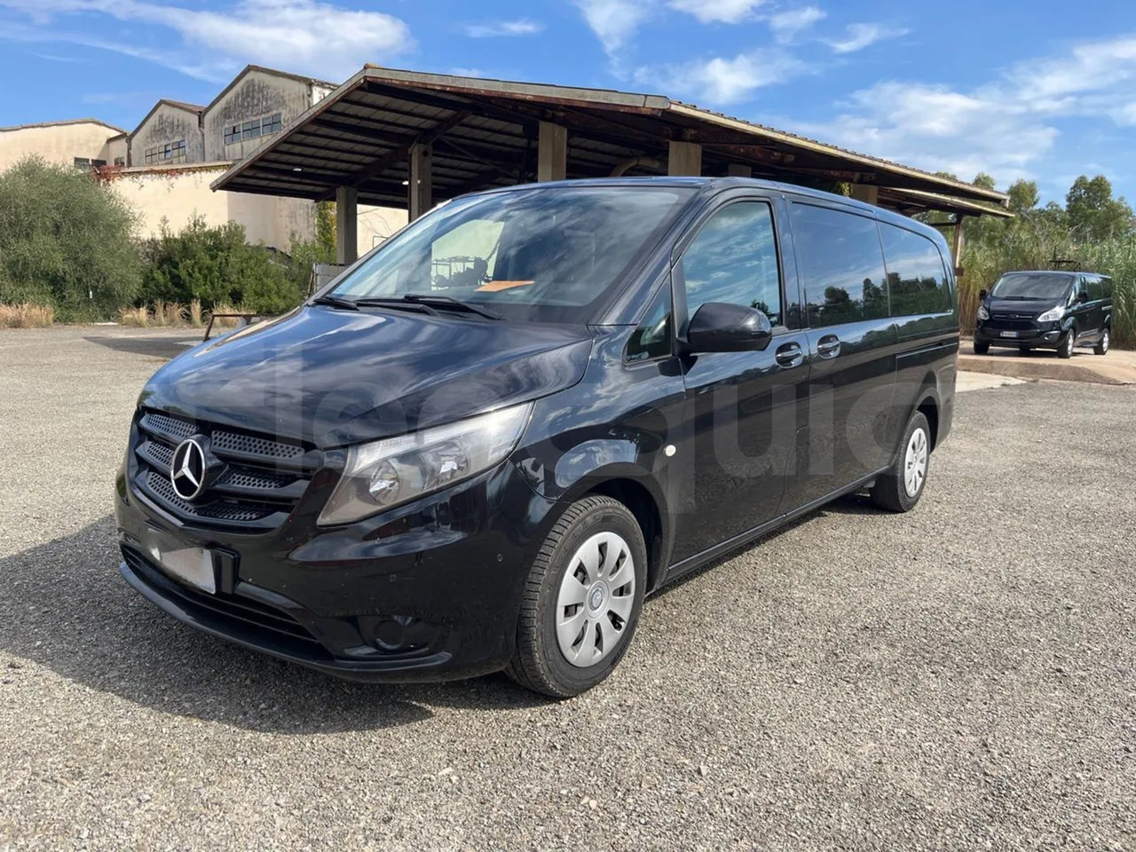 Mercedes-Benz Vito Tourer - Microbuz, Transport persoane: Foto 4 Mercedes-Benz Vito Tourer - Microbuz, Transport persoane: Foto 4